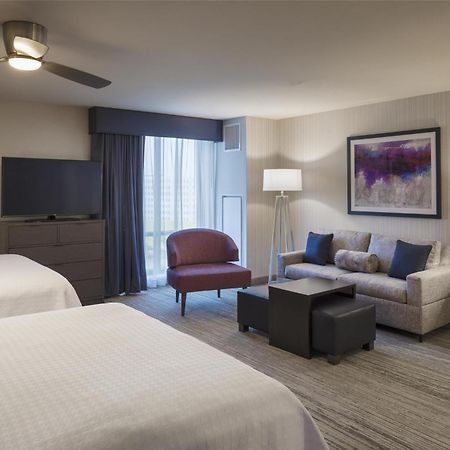 โฮมวู้ด สวีท บาย ฮิลตัน นีดแฮม บอสตัน Hotel ภายนอก รูปภาพ