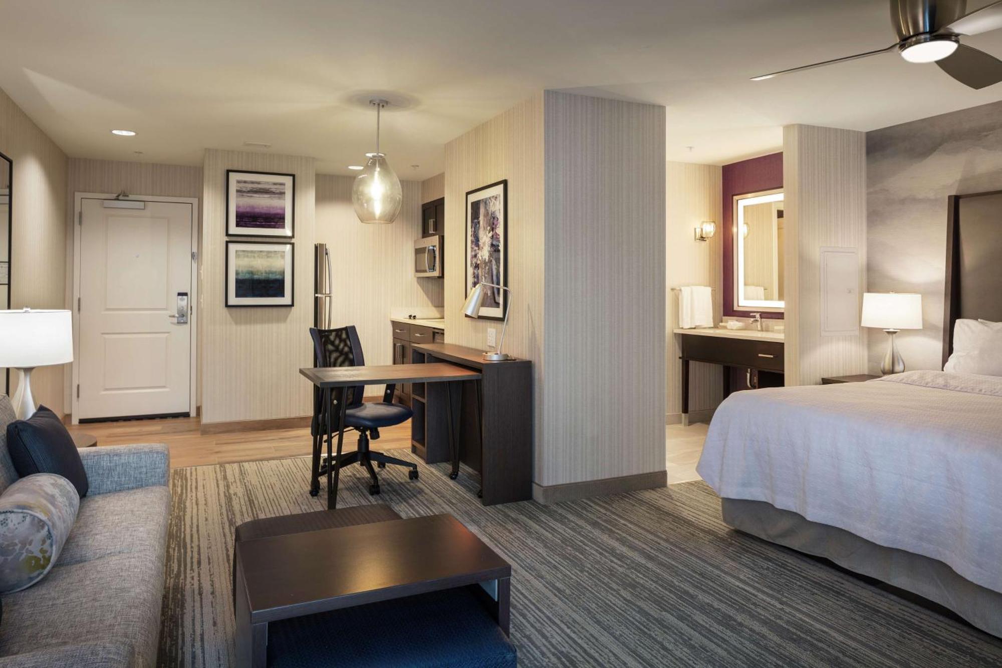 โฮมวู้ด สวีท บาย ฮิลตัน นีดแฮม บอสตัน Hotel ภายนอก รูปภาพ